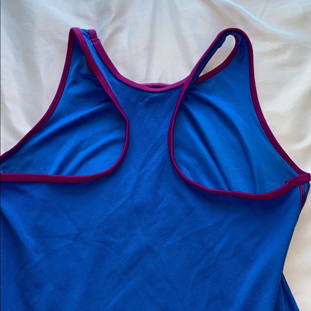 ⭐️⭐️WORKOUT TANK⭐️⭐️ - Picture 2 of 4